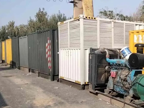银州200KW柴油发电机机组每小时油耗是多少？